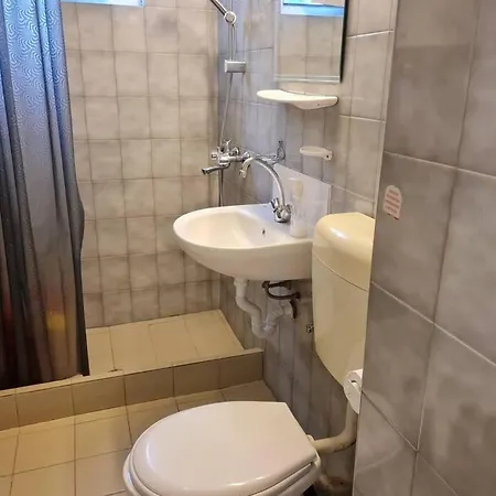 Lägenhet Slavyanska *